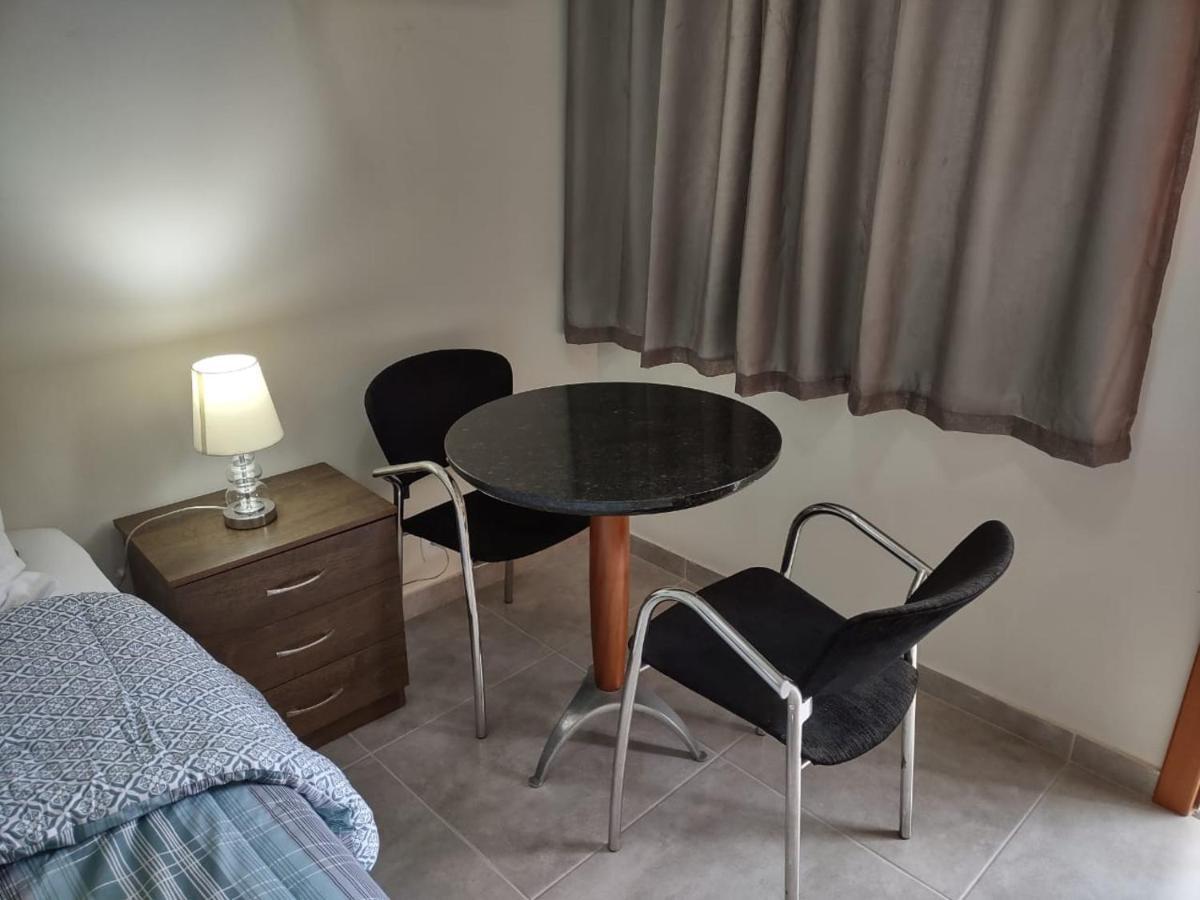 Ipe Suites Домингус-Мартинс Экстерьер фото